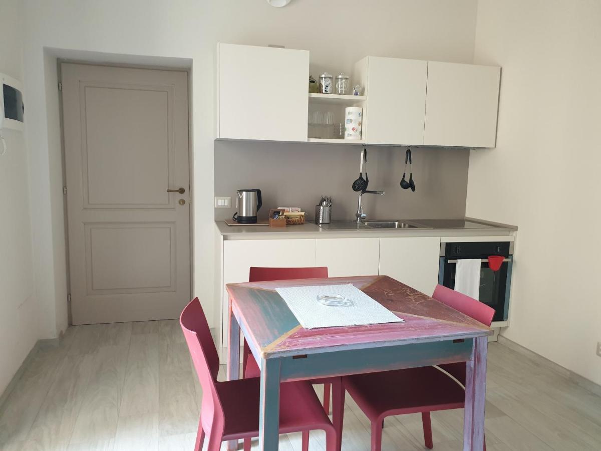 Frassinello Olivola Apartments מראה חיצוני תמונה